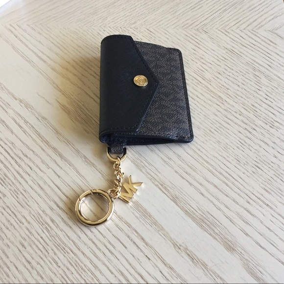 Michael Kors Brown/Black Key Ring, ID, Card Case - Picture 3 of 9